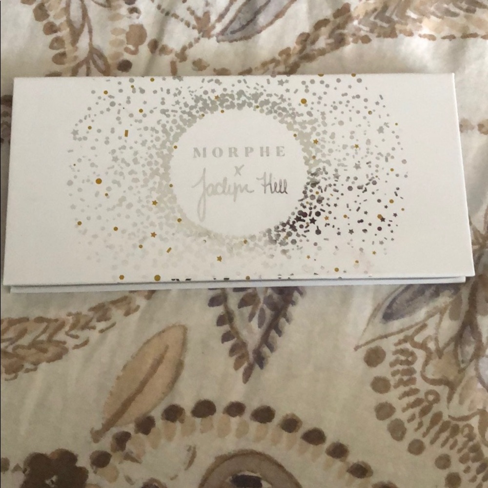 Jaclyn Hill Pallete